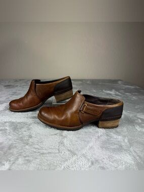 Merrell Womens Clog Oak Brown Leather Stacked Heel Shoes Sz 8